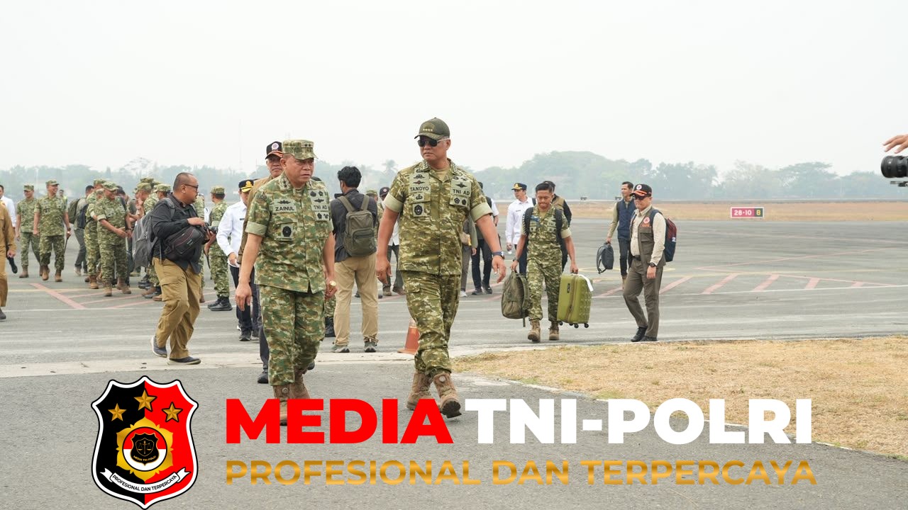 Karhutla - KASAD dan Kepala BNPB Tiba di Kalsel, Tinjau Penanganan Karhutla hingga ke Kalimantan Tengah