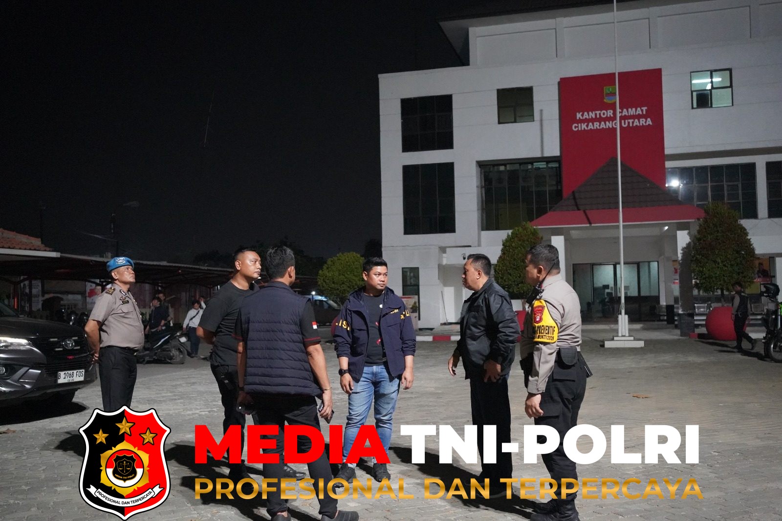 Polres Metro Bekasi - Operasi Penertiban Senyap, Polres Metro Bekasi Bersama TNI dan BNN Sasar Kampung yang Diduga Menjadi Lokasi Peredaran Narkoba