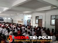 Polsek Sukatani - Bhabinkamtibmas Polsek Sukatani Sambangi SMK Talenta Bangsa, Berikan Himbauan Kamtibmas dan Edukasi Bijak Bermedia Sosial