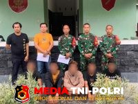 Gagalkan Perlintasan - Gagalkan Perlintasan Ilegal, Satgas Pamtas Yonarmed 13/Nanggala Amankan 5 Calon Pekerja Migran Non-Prosedural di Perbatasan