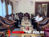 Perkuat Koordinasi - Perkuat Koordinasi, Kapolres Seruyan dan Bupati Seruyan Gelar Kunjungan dan Silaturahmi