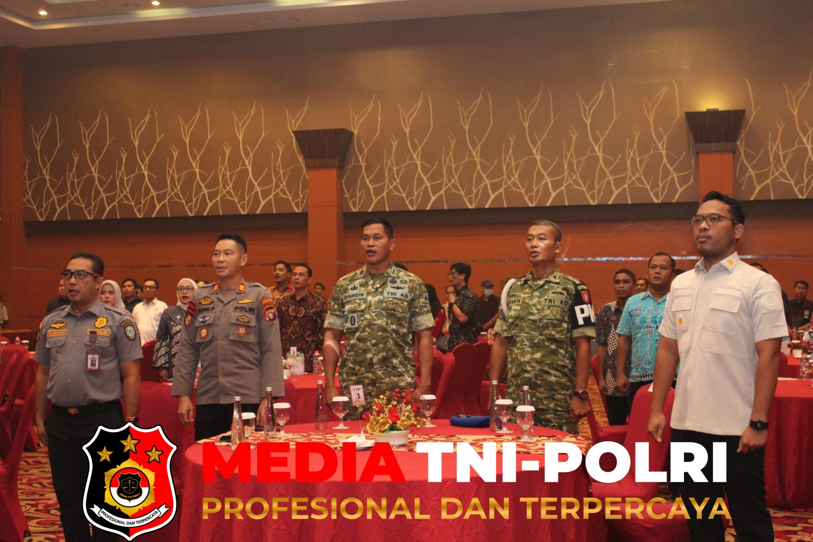 Hotman Siagian - Hotman Siagian Tinggalkan Prestasi di KSOP Sampit, Tuai Apresiasi Bupati Kotim dan Insan Maritim