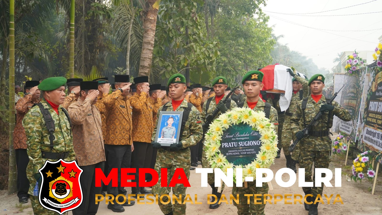 Dandim 1015 - Dandim 1015/Sampit Pimpin Upacara Pemakaman Secara Militer Almarhum Pratu Sugiono