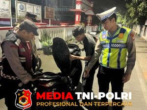 Polsek Cikarang Pusat Gelar Operasi Kejahatan Jalanan Dini Hari, Antisipasi 3C, Tawuran dan Balap Liar di Pasirtanjung