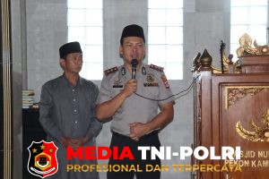 Jumat Keliling di Masjid Nurul Huda, Kapolres Tanggamus Perkuat Silaturahmi dengan Masyarakat