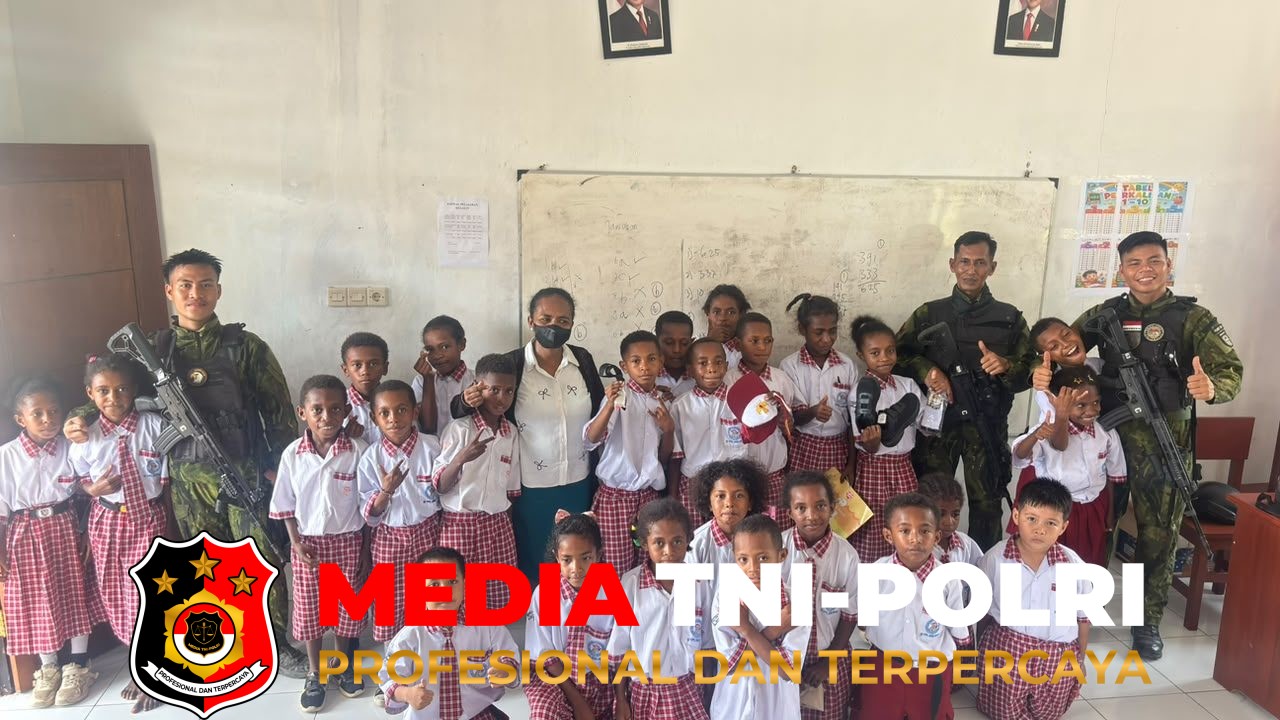 Yonif 147/KGJ - Mengajar Dengan Hati Untuk Generasi Penerus Bangsa, Pos Aroba Satgas Yonif 147/KGJ Gelar Giat Goes to School di SD YPPK Santo Andreas Distrik Aroba