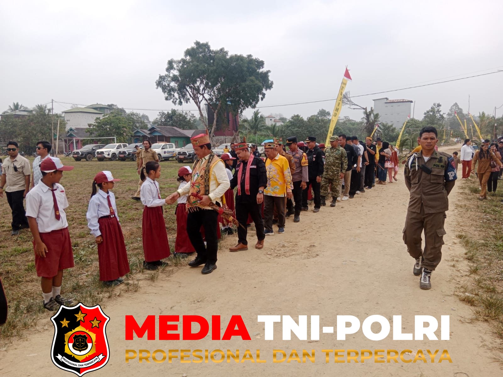Pelantikan BATAMAD - Pelantikan BATAMAD di Suling Tambun, Polri Tegaskan Dukungan untuk Masyarakat Adat