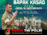 KASAD Jenderal - KASAD Jenderal TNI Tandiyo Budi Revita Kunjungi Prajurit Jayasingawarman: Jadilah Prajurit Sejati yang Selalu Hadir Untuk Rakyat 