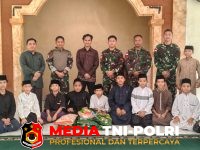 Personel Satgas - Personel Satgas Yonarmed 19/Bogani Gelar Jumat Berkah di Pondok Pesantren Al-Hazza Sekayam