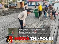 Kegiatan Green - Gelar Kegiatan Green Policing, Kapolres Seruyan Ajak Masyarakat Jaga Kebersihan Dermaga Kuala Pembuang