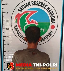 Satresnarkoba Polres Seruyan Amankan 14 Paket Diduga Sabu dari Kamar Rumah Warga di Rungau Raya