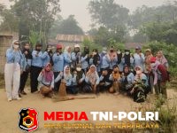Lurah Baamang - Lurah Baamang Tengah Gelar Jum'at Bersih di Jalan Cristopel Mihing Gang Palma Desmon RT 36 dan RT 63 RW 05 Sampit