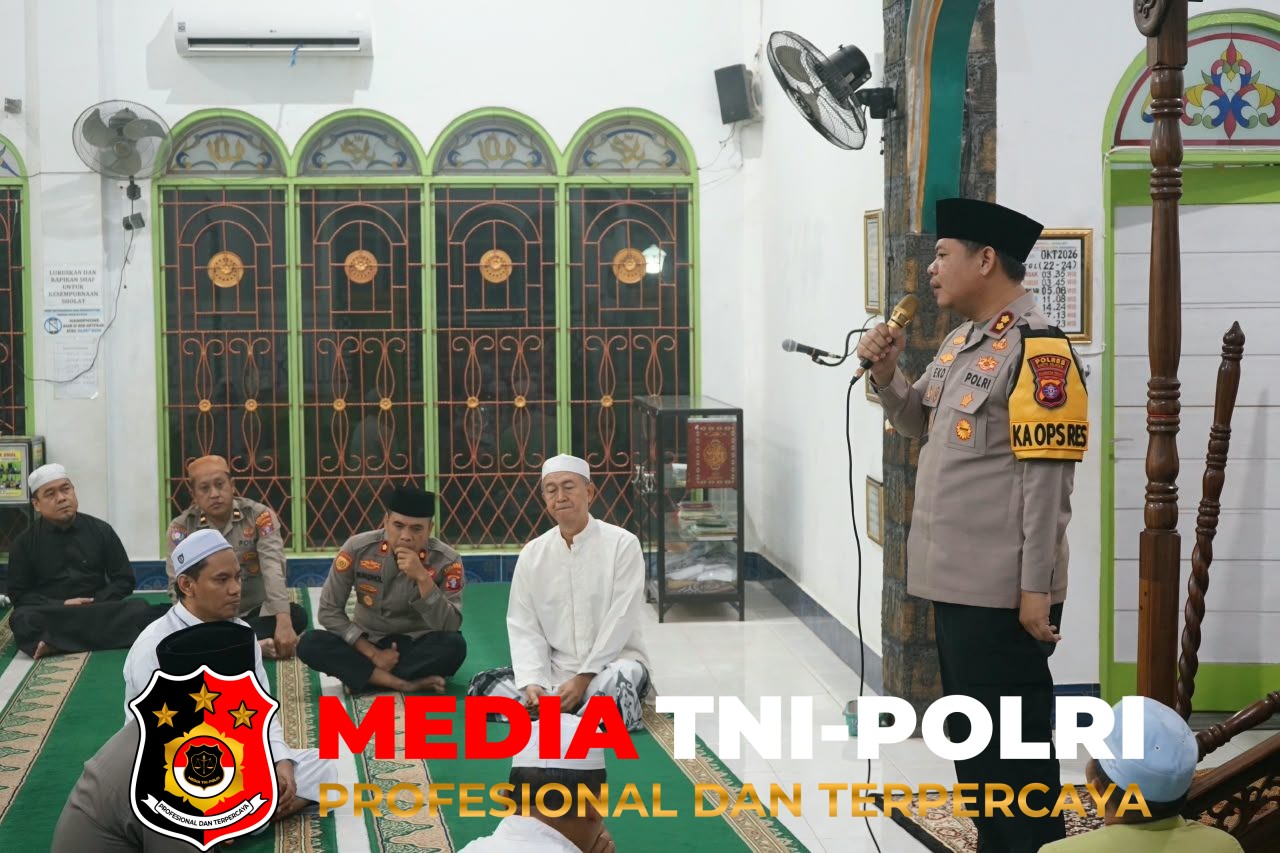 Polres Barsel - Subuh Keliling di Delapan Masjid, Polres Barsel Ajak Masyarakat Jaga Kamtibmas