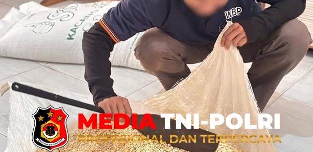 Asah Kemandirian - Asah Kemandirian, Warga Binaan Lapas Sampit Produktif Mengolah Kedelai Menjadi Tempe